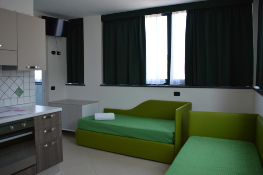 Residence Gli Ulivi Di Eolo Sapri Room photo