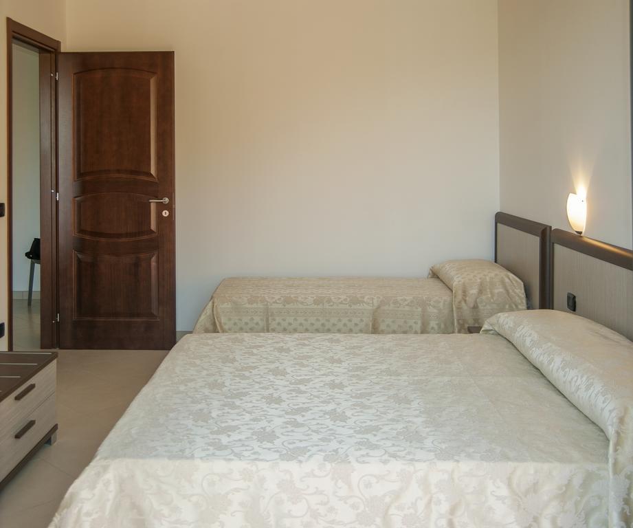 Residence Gli Ulivi Di Eolo Sapri Room photo